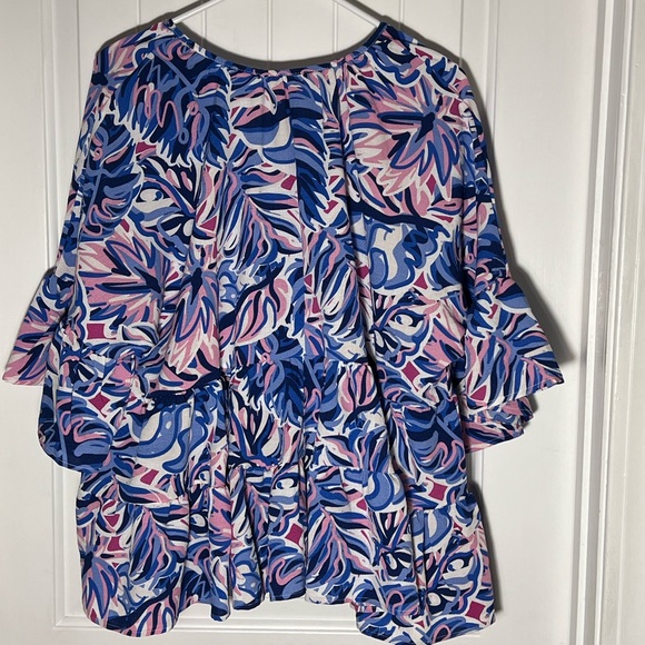 Simply Southern Ruffle Top - L - Picture 4 of 9